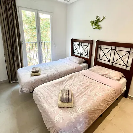 Lejlighed Lirios Hills Sea View *