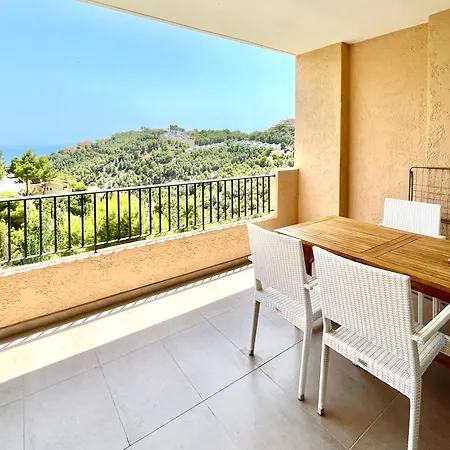 Lejlighed Lirios Hills Sea View *