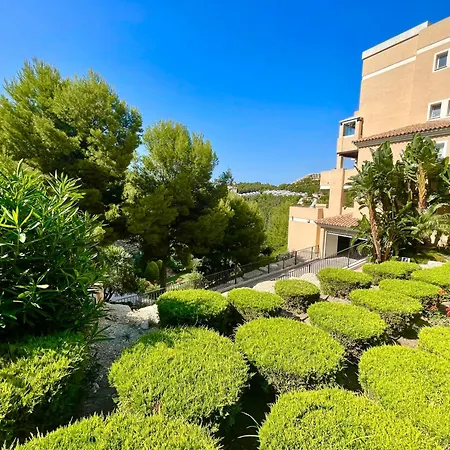 Lirios Hills Sea View *